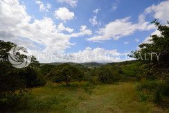 An Amazing Lot of Land in El Espino, Anton, Panama