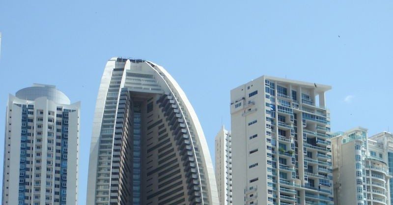 For Sale & Rented | 2 Bedroom Apartment | Great Views | Furnished | The Ocean Club