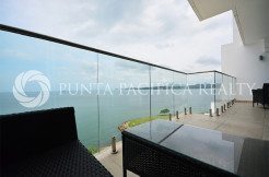 Fantastic One Bedroom on Naos Island with Incredible Views of the Panama Canal