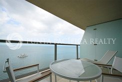 For Rent &  For Sale | 1 Bedroom Oceanfront Bayloft Studio In The Ocean Club (Trump)