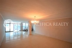 La Reyna 3 Bedroom Spacious Apartment in Obarrio La Reyna 3 Bedroom Spacious Apartment in Obarrio
