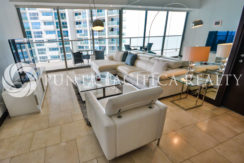 For Rent | Beautiful 2-Bedroom Apartment In The Ocean Club (Trump)