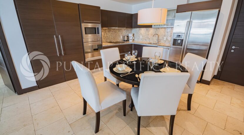 TOC0322-2903kitchen#14Toc