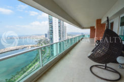 For SALE  | Move-In-Ready | Metropolitan View | Completely Remodeled | 4-Bedroom Apartment In Vista Marina