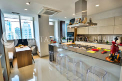 FOR SALE | Elegant Design (Appliances Included) | Large Layout | Cosmopolitan View | 3-Bedroom Apartment In Aqualina Tower