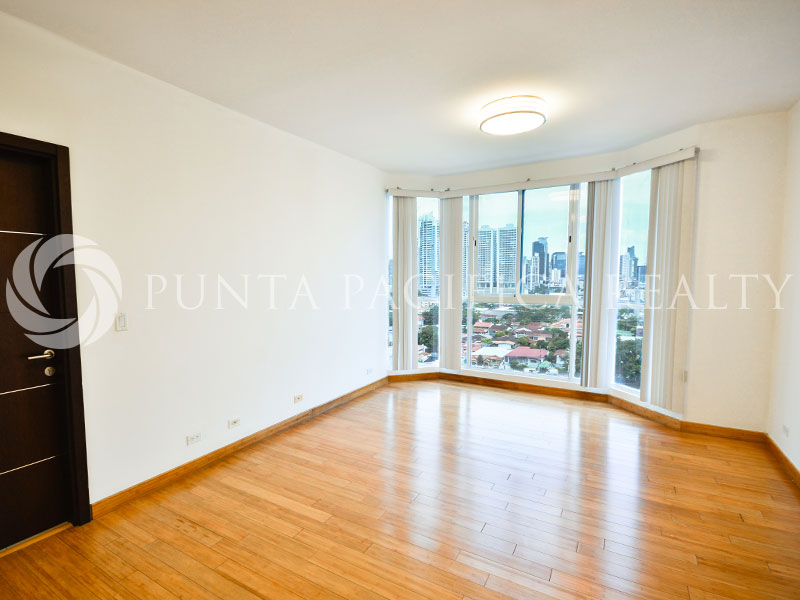 Investment Opportunity In Premium Tower Elegant And Spacious