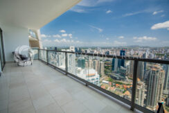 Rented | Outstanding Views From This 2-Bedroom Unit Available In The Ocean Club (Trump) – Panama