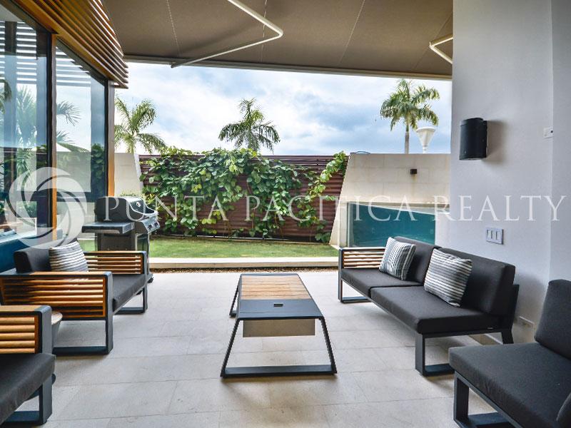 For Rent & For Sale | Private Island Living | Marble Finishings | Private Terrace and Jacuzzi | 4 Bedroom Apartment in Ocean Reef