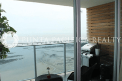 For Sale | Beautiful and Modern Layout in the Heart of the City | Ocean View | 2-Bedroom Apartment in PH Nautica