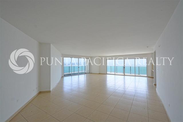 For Sale | Spacious 3-Bedroom | Large Ocean view Balcony | In Oasis Tower – Punta Pacifica