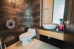 AQM1118-21A0bathroom#12Aquamare18A