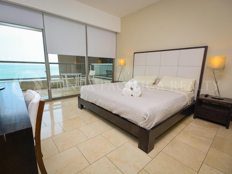 Rented | 2 Bedroom Bayloft Apartment | Rare to find BAYLOFT UNIT | Luxury Amenities | Ready To-move-in | The Ocean Club