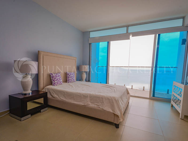 For Sale | Great Investment Opportunity | Oceanfront Apartment In Naos Harbour Island