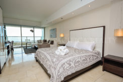 Rented | Great For Executives | Bayloft Apartment In The Ocean Club (Trump)