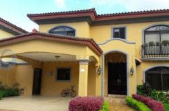 SOLD | Elegant 4-Bedroom House | Private Amenities | In La Antigua – Antigua