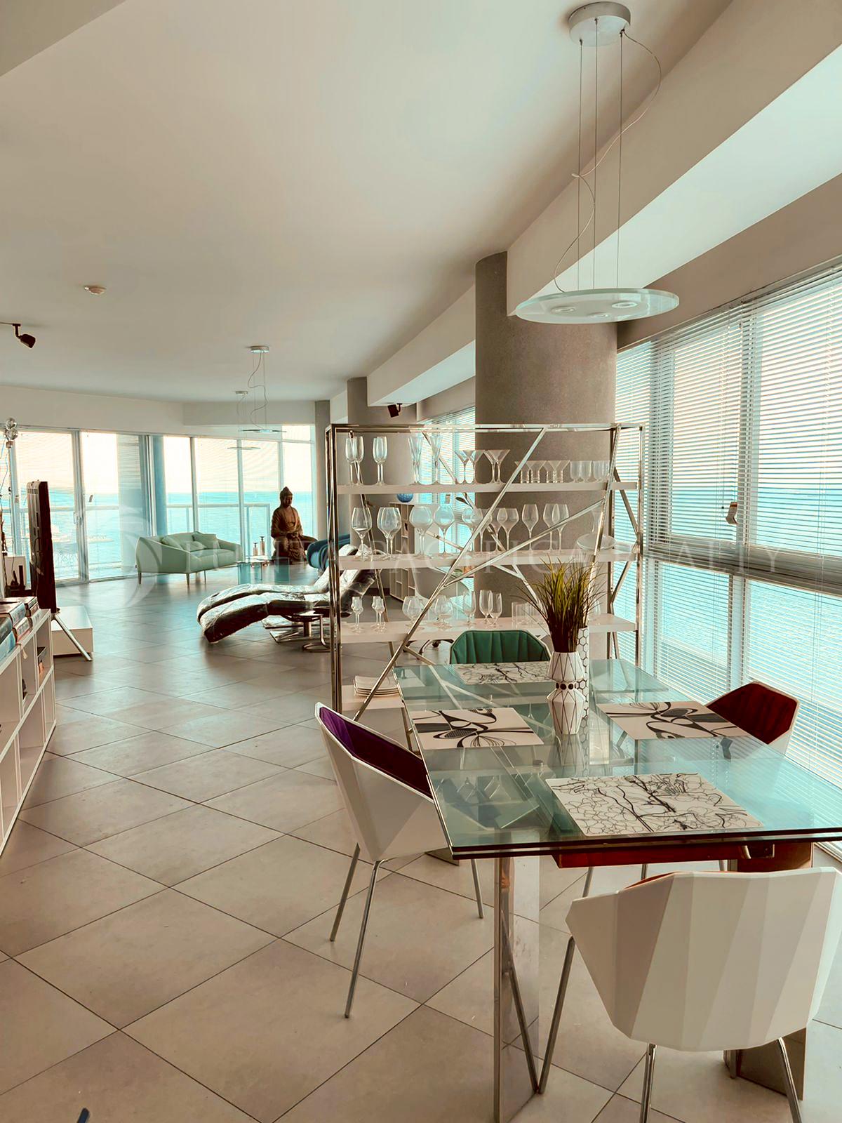 For Rent & For Sale | Furnished | High Floor Ocean Views | 2-Bedroom Unit In Yacht Club