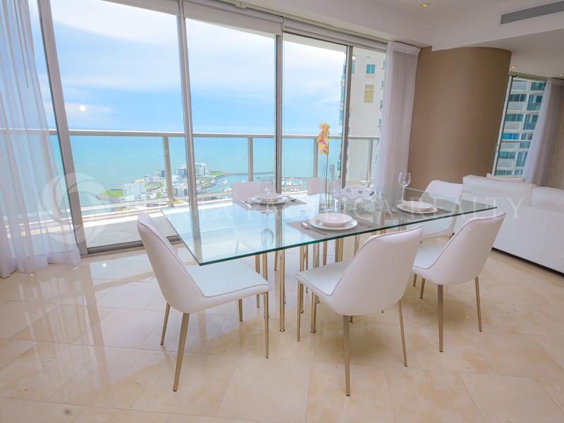 FOR SALE | 2-Bedroom + Den apartment | Ocean Views | Hotel Amenities in The Ocean Club