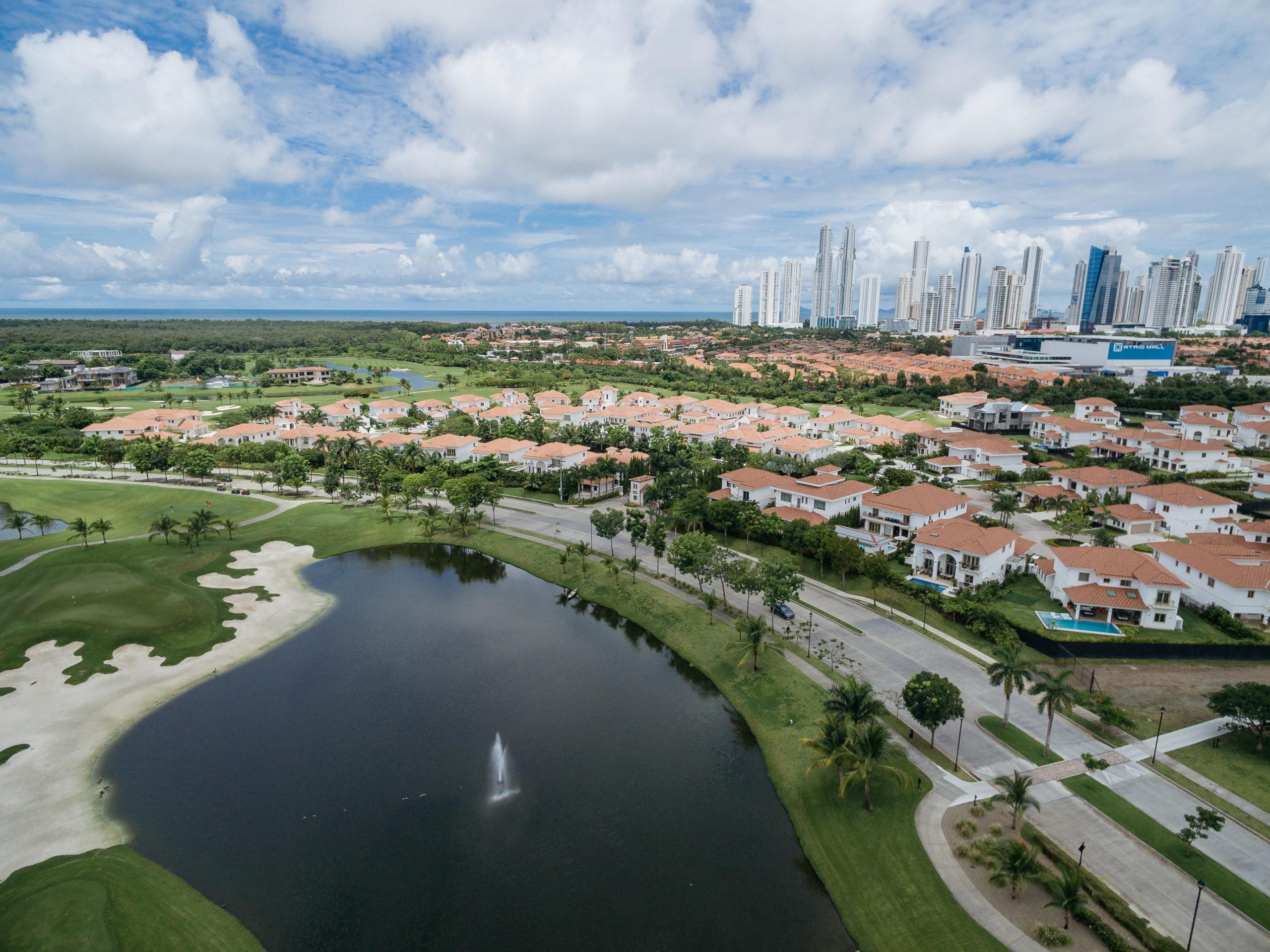 Innovative New Technology Cleaning Panama River , Panama Real Estate