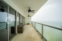 For Sale | Bright & Spacious 2-Bedroom Apartment with Ocean Views | In The Ocean Club