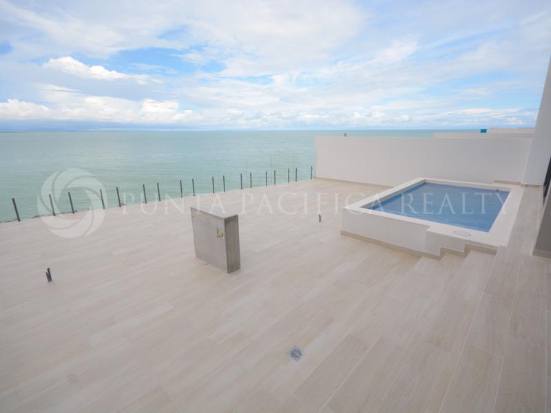 For Sale Custom 4 Bedroom Oceanfront Villa , Panama Real Estate