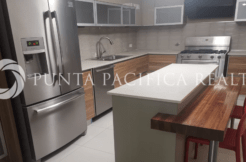 For Rent | Beautiful | 3-Bedroom Apartment In Marbella 47