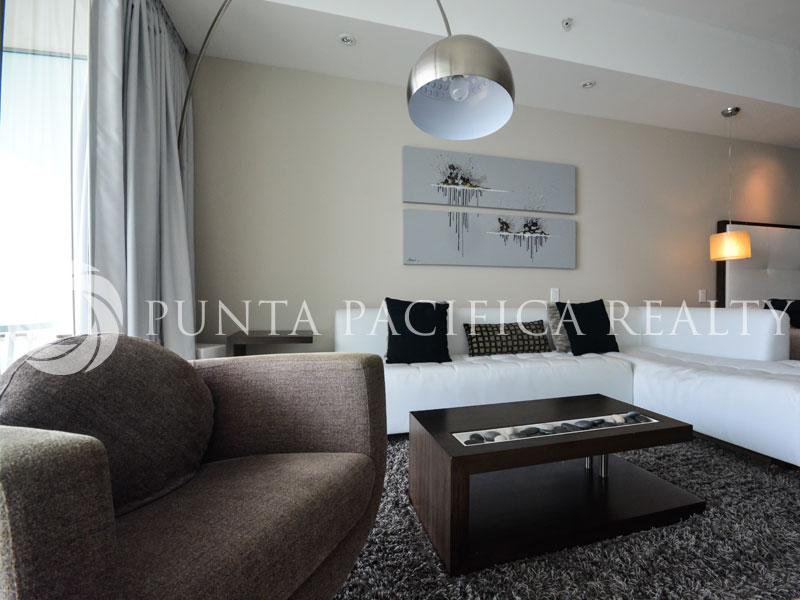 For Rent & For Sale Apartment Studio (Bayloft) in The Ocean Club