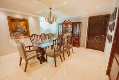 For Sale | 3 Bedroom Apartment | Excellent Location | PH Bahia Esmeralda, Marbella