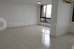 Rented | 3 Bedroom Apartment | Linea Blanca Appliances | PH Arrecife
