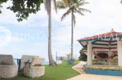 For Sale | House and Land Beach Property | 5 Bedrooms | Exclusive Invesment Opportunity | Chumico Beach