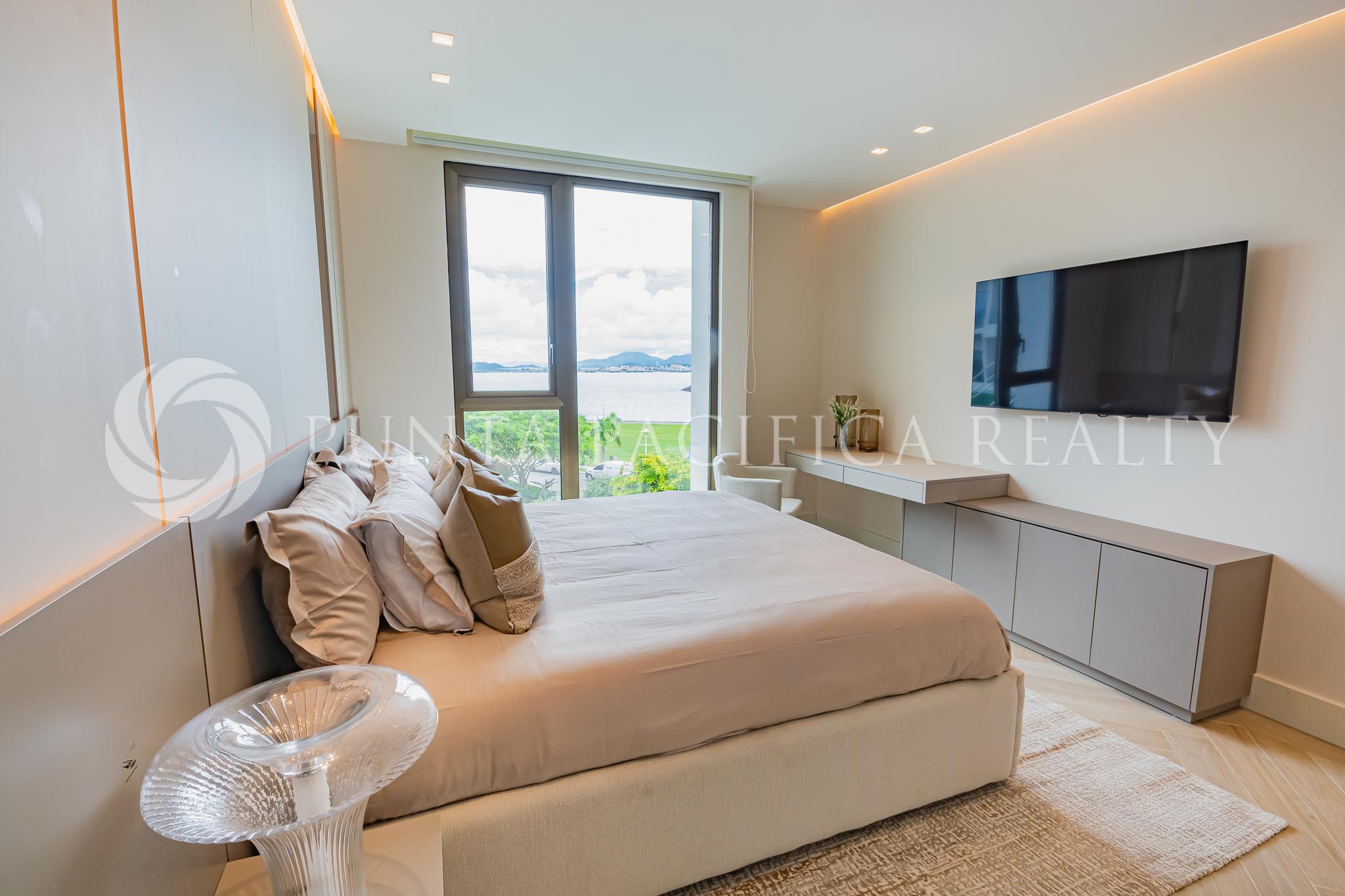 For Rent Exquisite 2Bedroom Apartment Unique and Exclusive Project