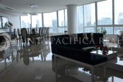 For Rent and For Sale | 4-Bedroom Exclusive Apartment | Luxurious | PH Landmark For Rent and For Sale | 4-Bedroom Exclusive Apartment | Luxurious | PH Landmark