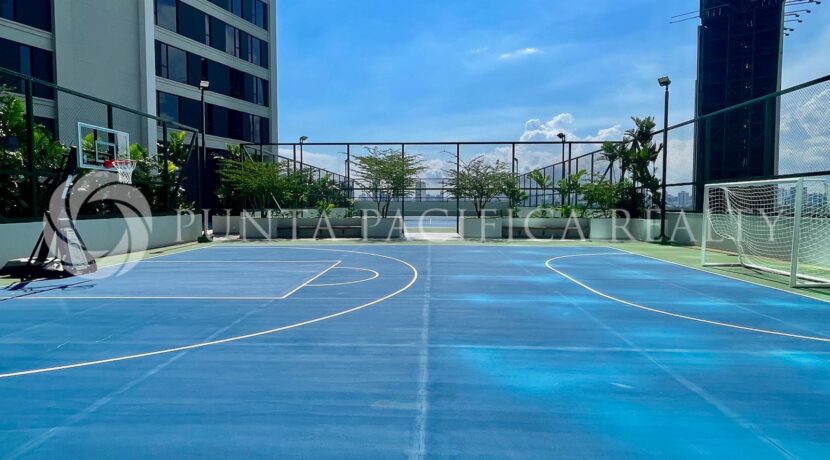 Social area Basketball court - 1