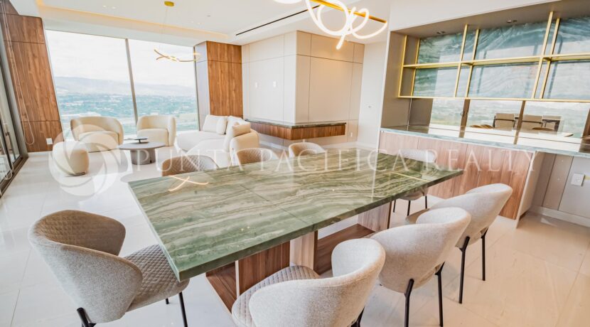 FEN2423-033Adinningroom#18LaMaison23A