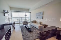 Rented | Beautiful Bayloft Apartment Studio In The Ocean Club (Trump)