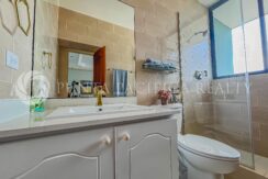 MIR2429-040Bbathroomroom#16Miramar