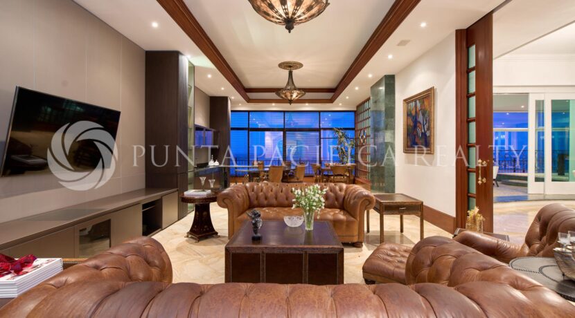 PAM2433-0400livingroom#9Panamar33