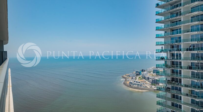 TOC2443-0405balcony#3TOC