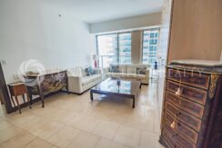 TOC2443-0405livingroom#12TOC