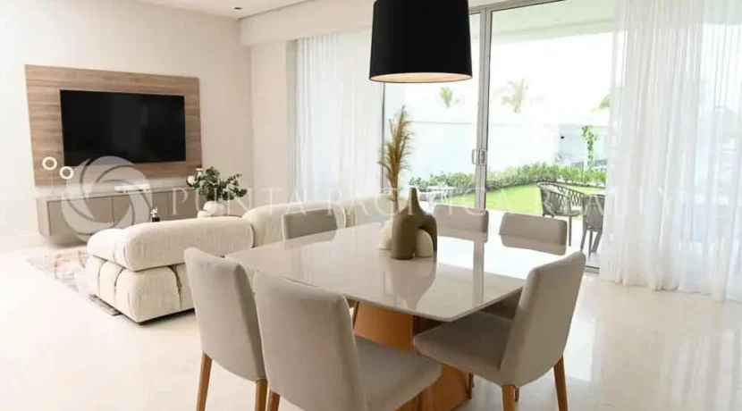 9f55e458-451d-46d5-994c-2d67637a292c