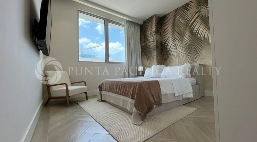 BCR240E-0501room#6BCR