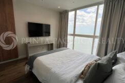 OCE2415-0502room#7Oceanaire