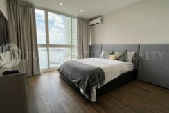 OCE2415-0502room#8Oceanaire