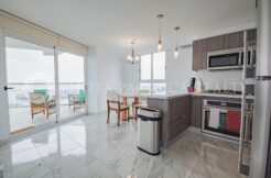 For Rent | Light-filled 1 Bedroom Apartment | Ocean View | The Sands