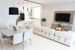 cf4ea3d1-c679-47d5-b34f-581908bd63b4