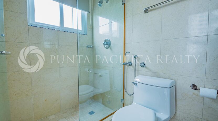 BP2444-0600#19bathroomBahiaP