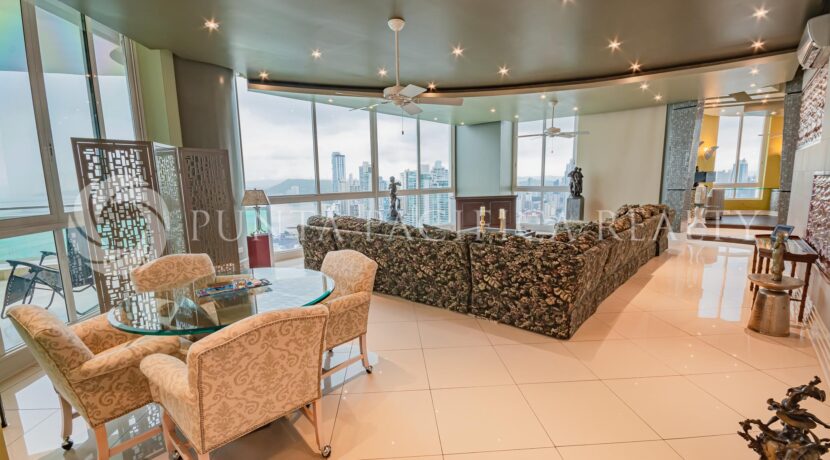 BP2444-0600#5dinningroomBahiaP