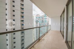 TOC2439-0509Balcony#1TOC