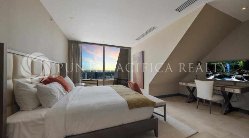 Penthouse 65-53