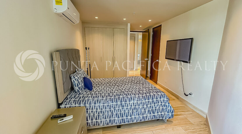 Regent 22 F-03