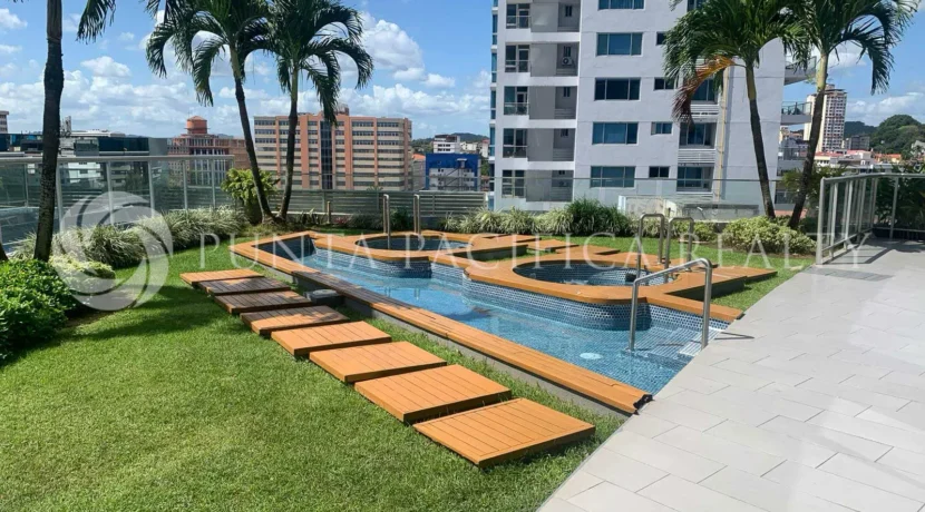 Yatch Club-01